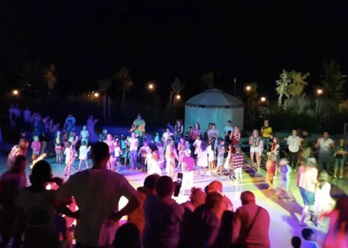 Premier On Seafront * Święty Włas