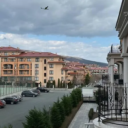 Apartment Premier On Seafront