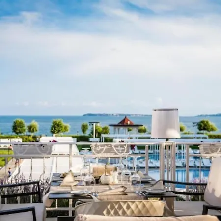 Apartment Premier On Seafront Sveti Vlas