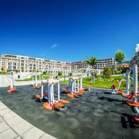 Premier On Seafront Appartement *