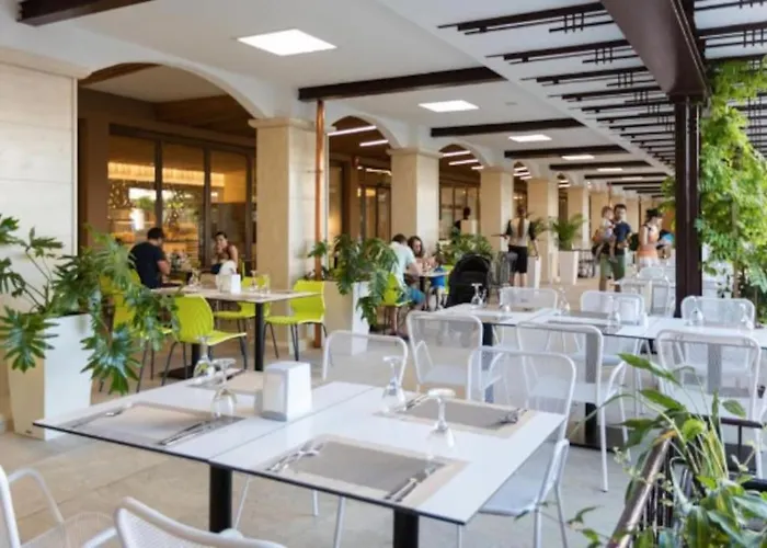 Premier On Seafront Apartamento *